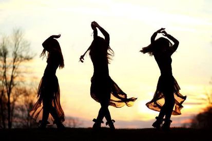 wild women dancing